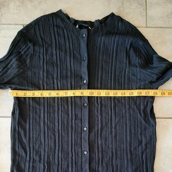 M.M‎ LAFLEUR Classic Black Knit Button Cardigan size L - Picture 7 of 8